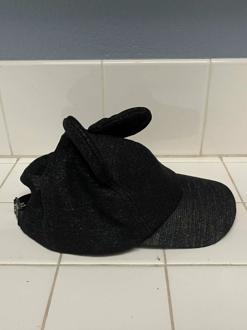 Mickey hat - Picture 5 of 8